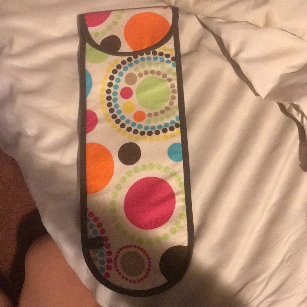Thirty-one brand flat iron heat protectant case